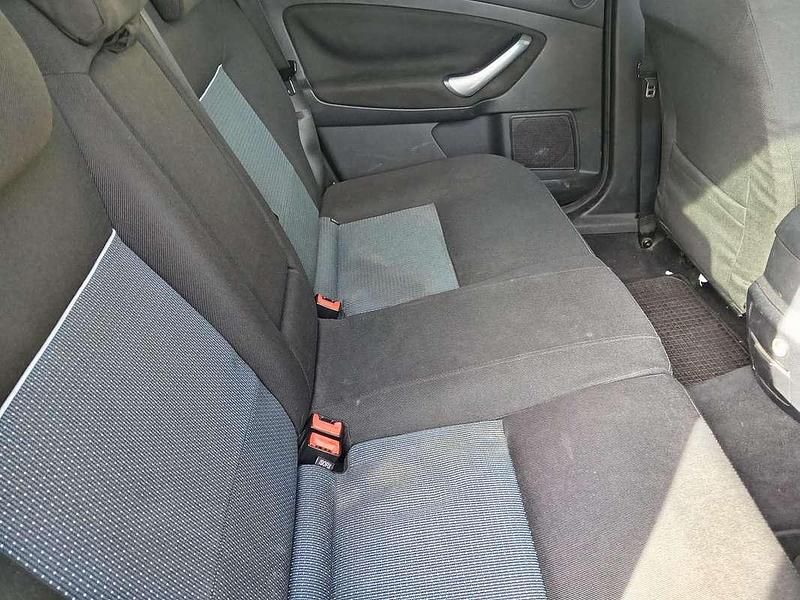 Gebraucht Ford Mondeo 140 PS (102 kW) 2009 Schwarz Kombi