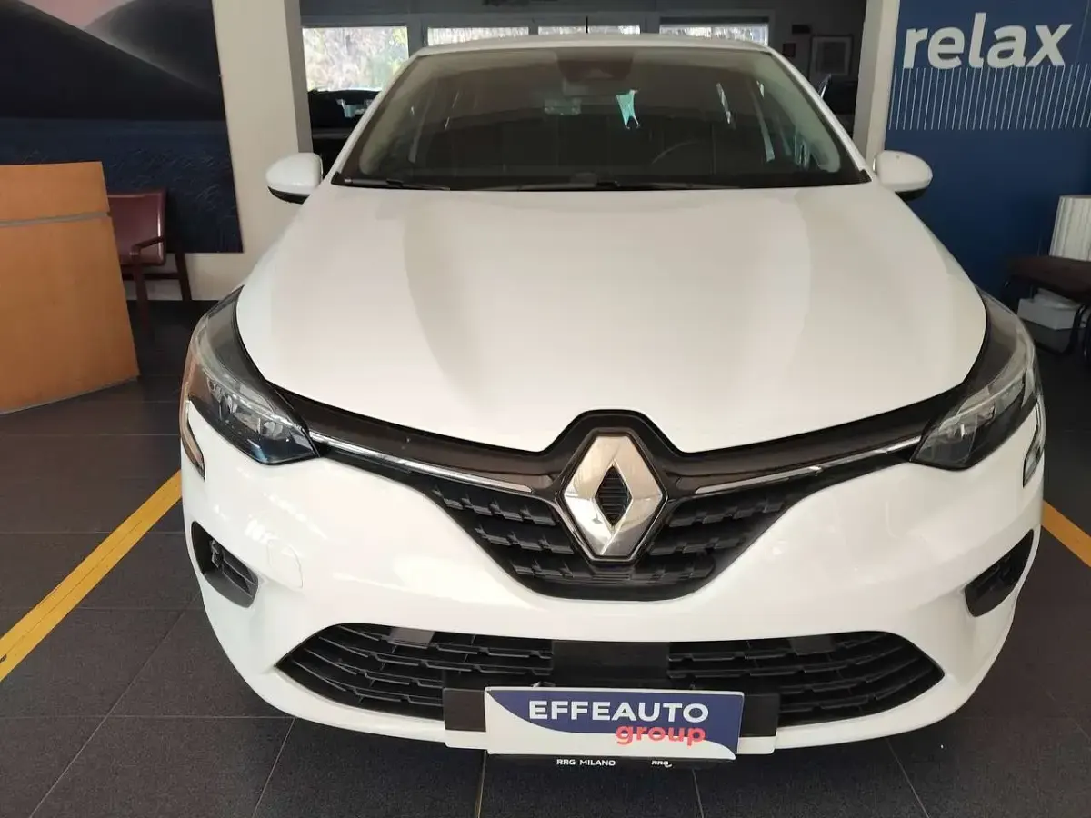 Usata Renault Clio V Life 91 CV (66 kW) 2021 Bianco Berlina