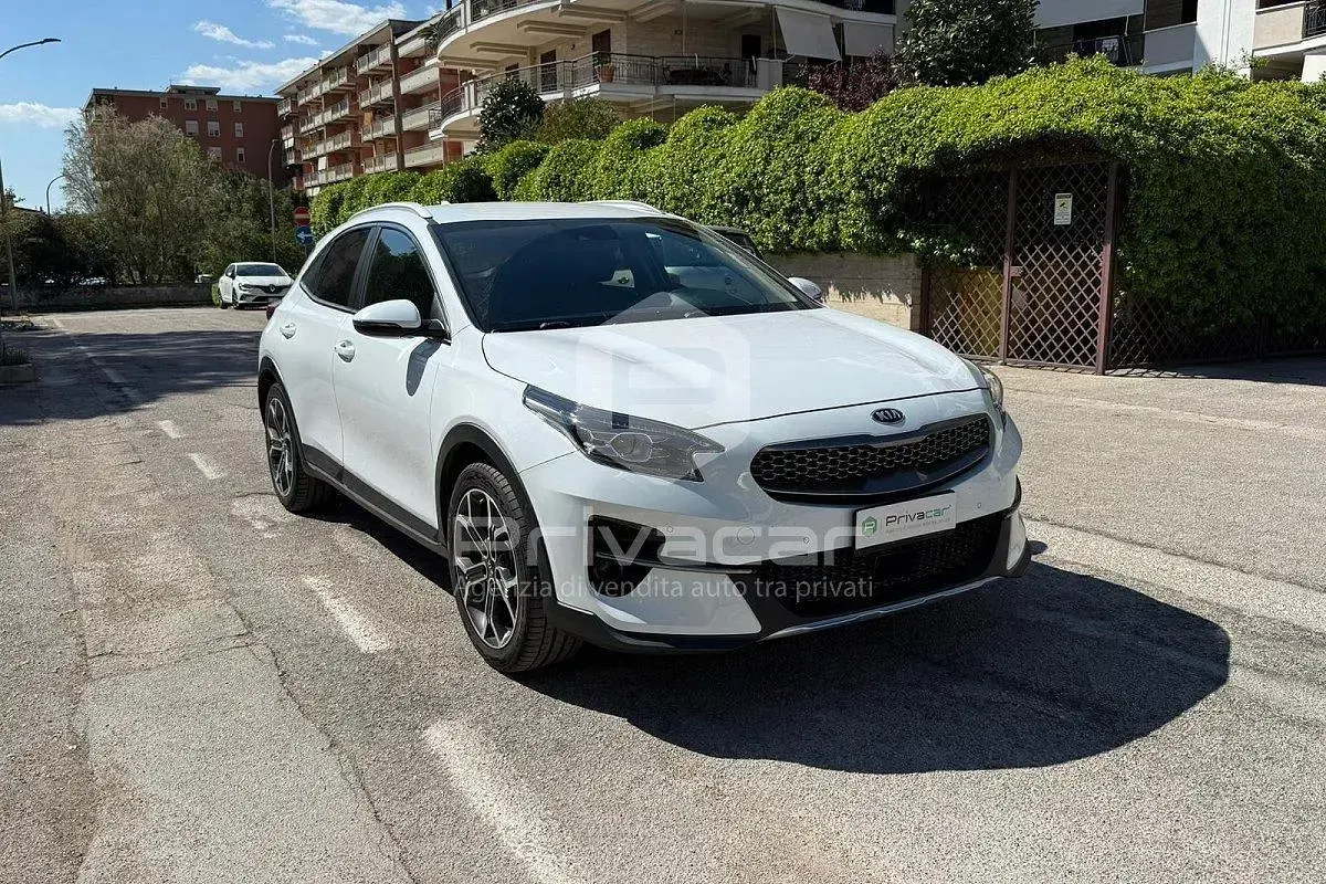 Usata Kia XCeed 135 CV (99 kW) 2021 Bianco SUV