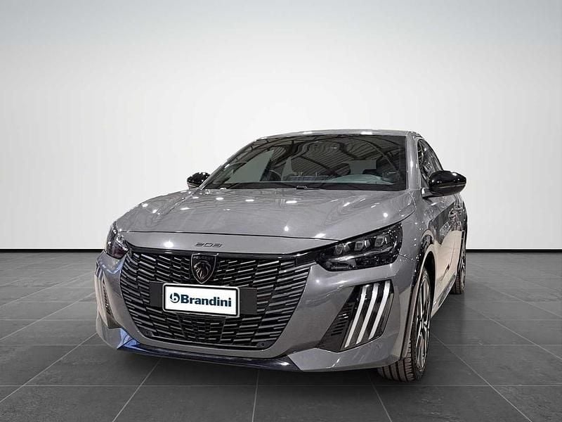 Usata Peugeot e-208 GT 61 kW (84 CV) 2024 Grigio Utilitaria