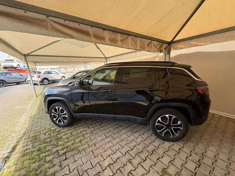 Usata Jeep Compass Limited 131 CV (96 kW) 2022 Nero SUV