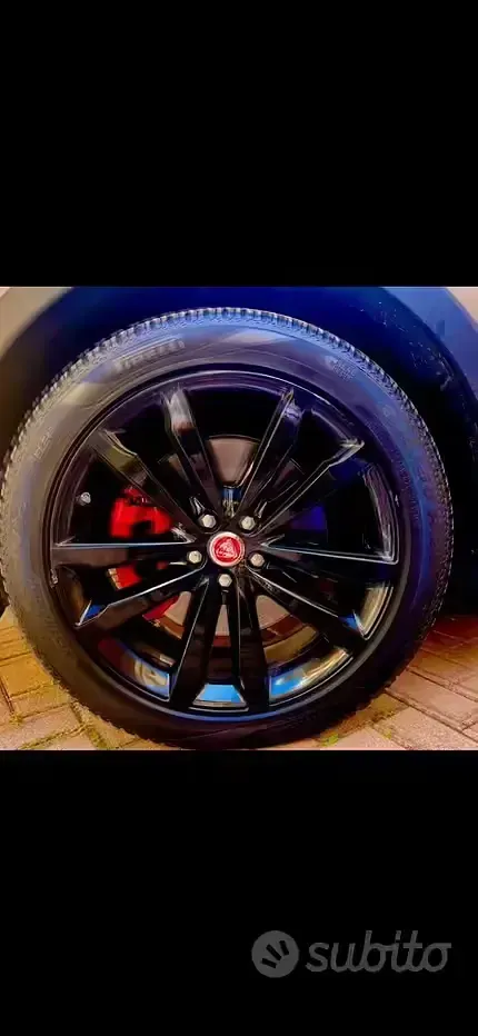 Usata Jaguar E-Pace 150 CV (110 kW) 2020 Grigio SUV