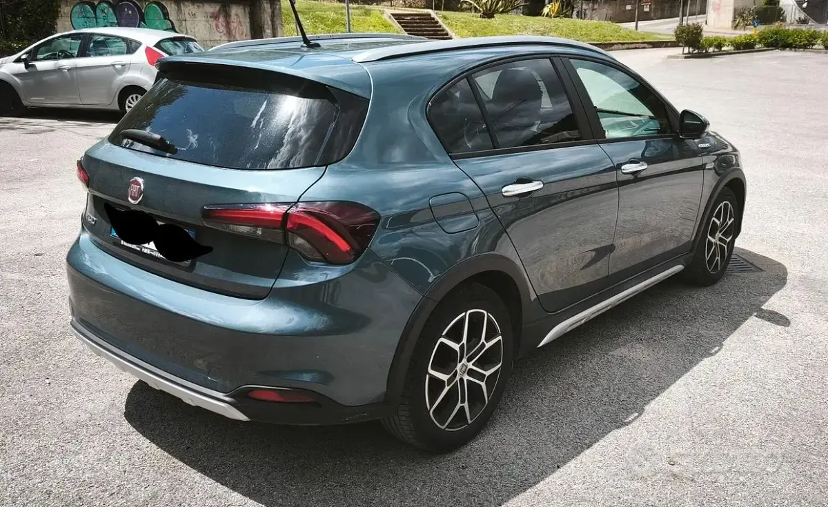 Usata Fiat Tipo Cross 95 CV (69 kW) 2023 Berlina