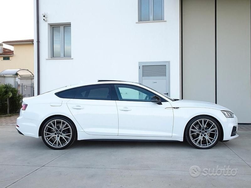 Usata Audi A5 Sportback S-Line 190 CV (139 kW) 2019 Bianco Utilitaria