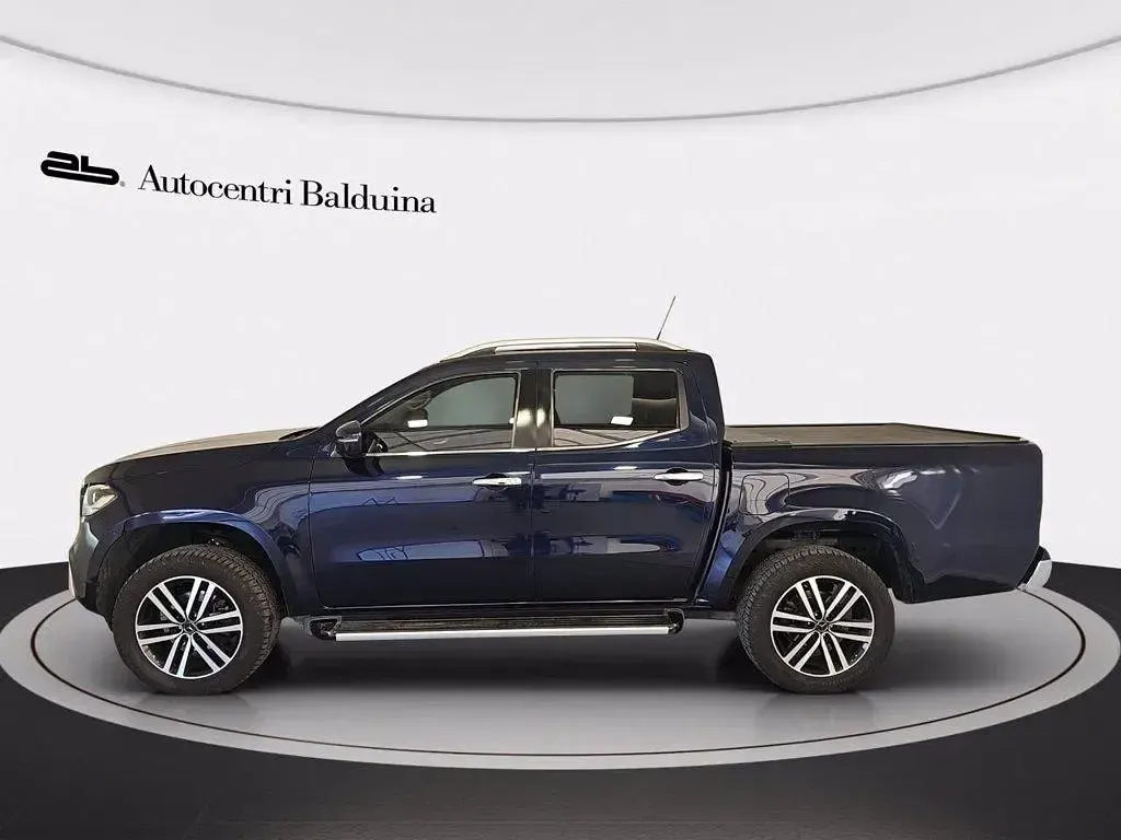 Usata Mercedes X250 Business 190 CV (139 kW) 2018 Blu atollo metalizzato Pick-up