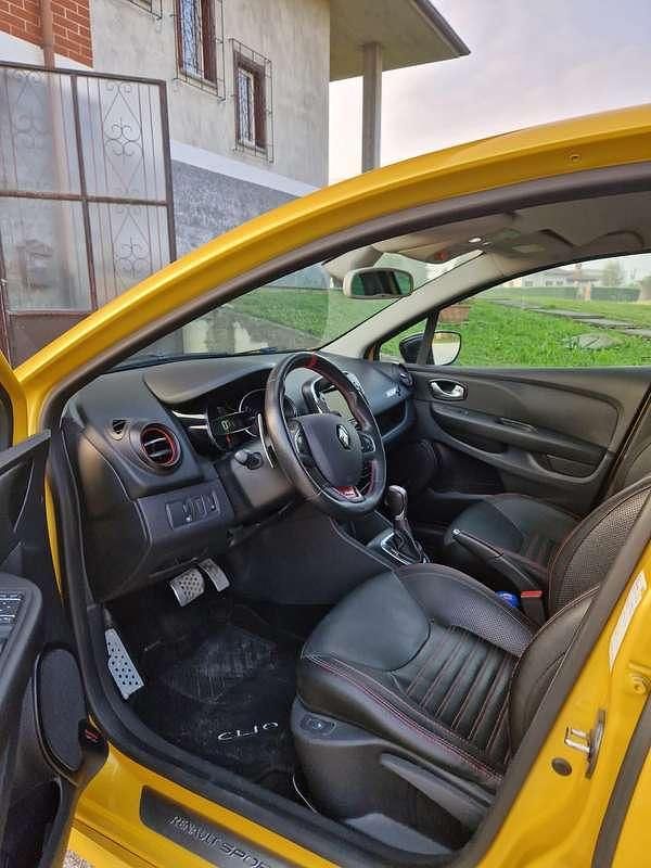 Usata Renault Clio IV Trophy 220 CV (161 kW) 2017 Berlina