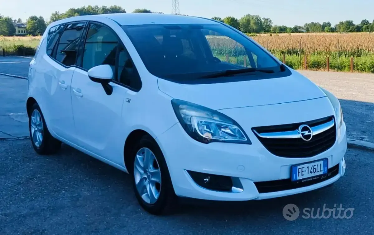 Usata Opel Meriva Cosmo 120 CV (88 kW) 2016 Other Monovolume