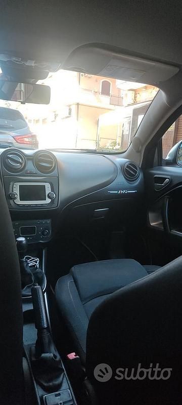 Usata Alfa Romeo MiTo 95 CV (69 kW) 2013 Rosso Utilitaria