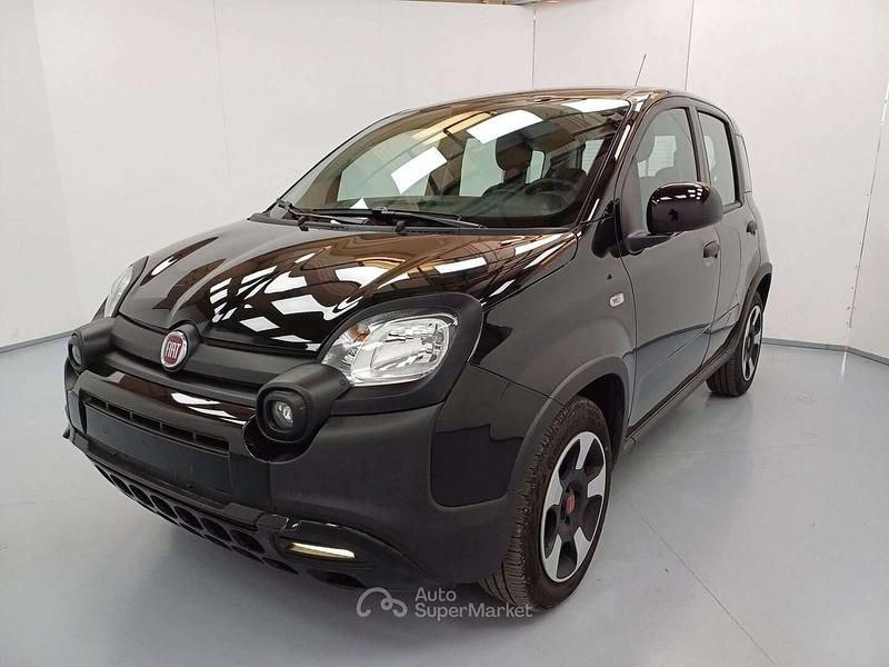 Usata Fiat Panda Cross Cross 69 CV (50 kW) 2023 Nero Utilitaria