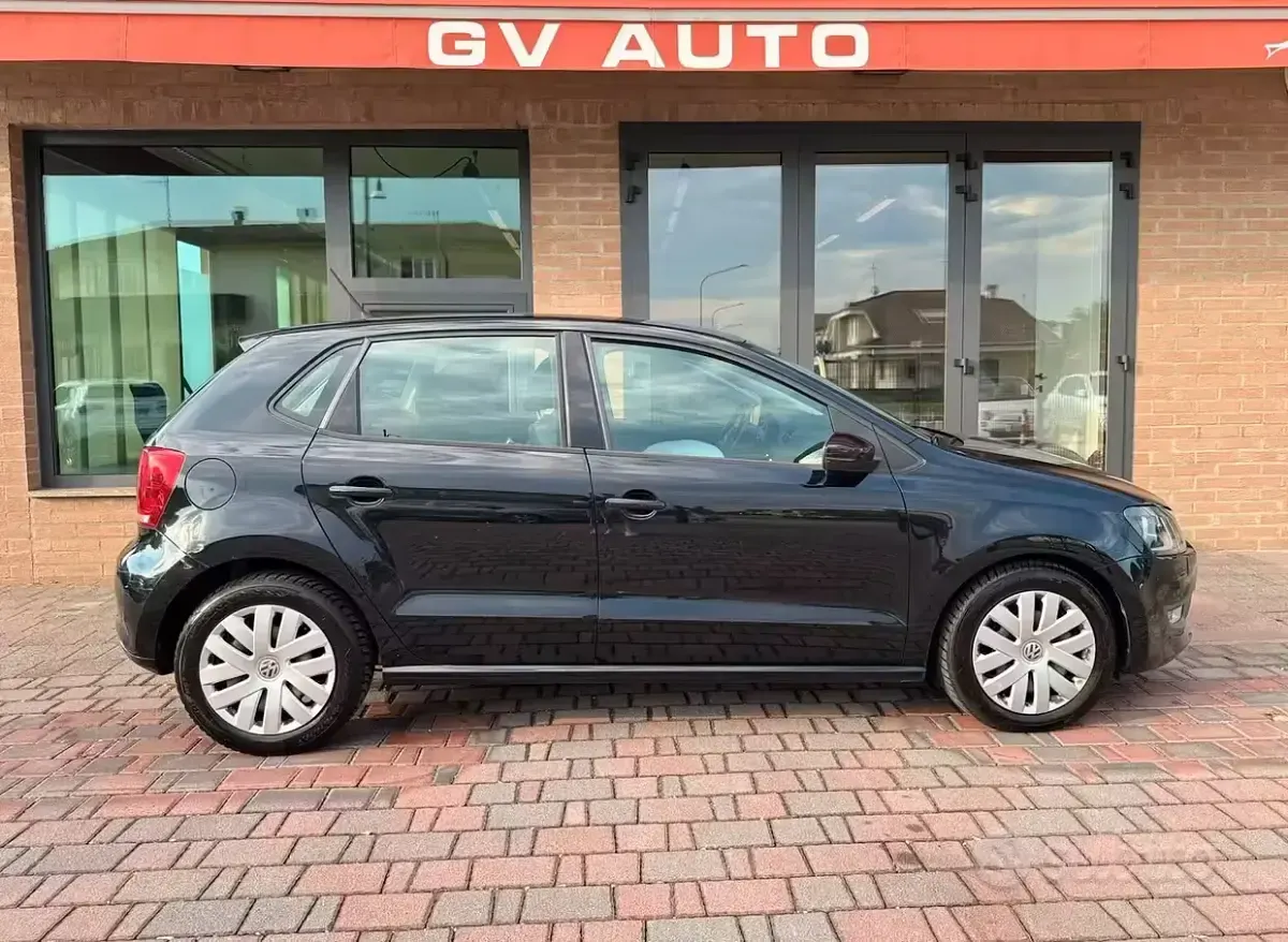 Usata VW Polo Highline 90 CV (66 kW) 2010 Nero Utilitaria