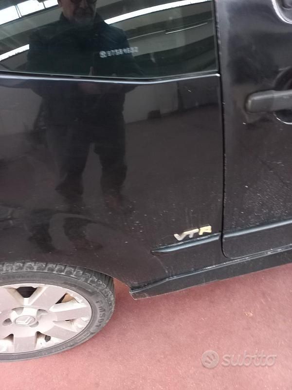 Usata Citroën C2 VTR Sport 70 CV (51 kW) 2008 Nero Utilitaria