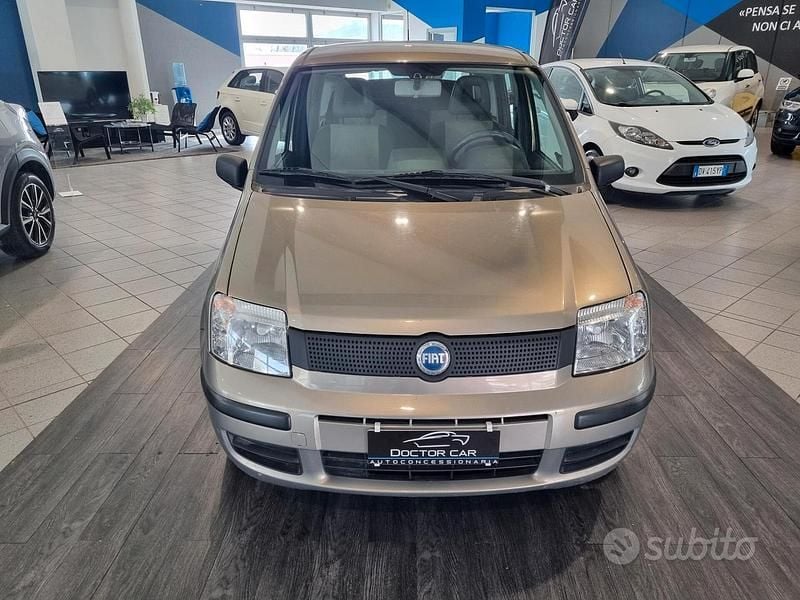 Usata Fiat Panda Active 54 CV (39 kW) 2007 Grigio Utilitaria