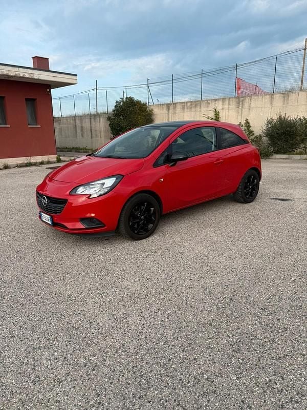 Usata Opel Corsa 95 CV (69 kW) 2016 Rosso Utilitaria