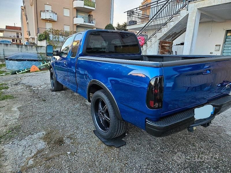 Usata Ford F-150 XLT 2000 Blu Pick-up
