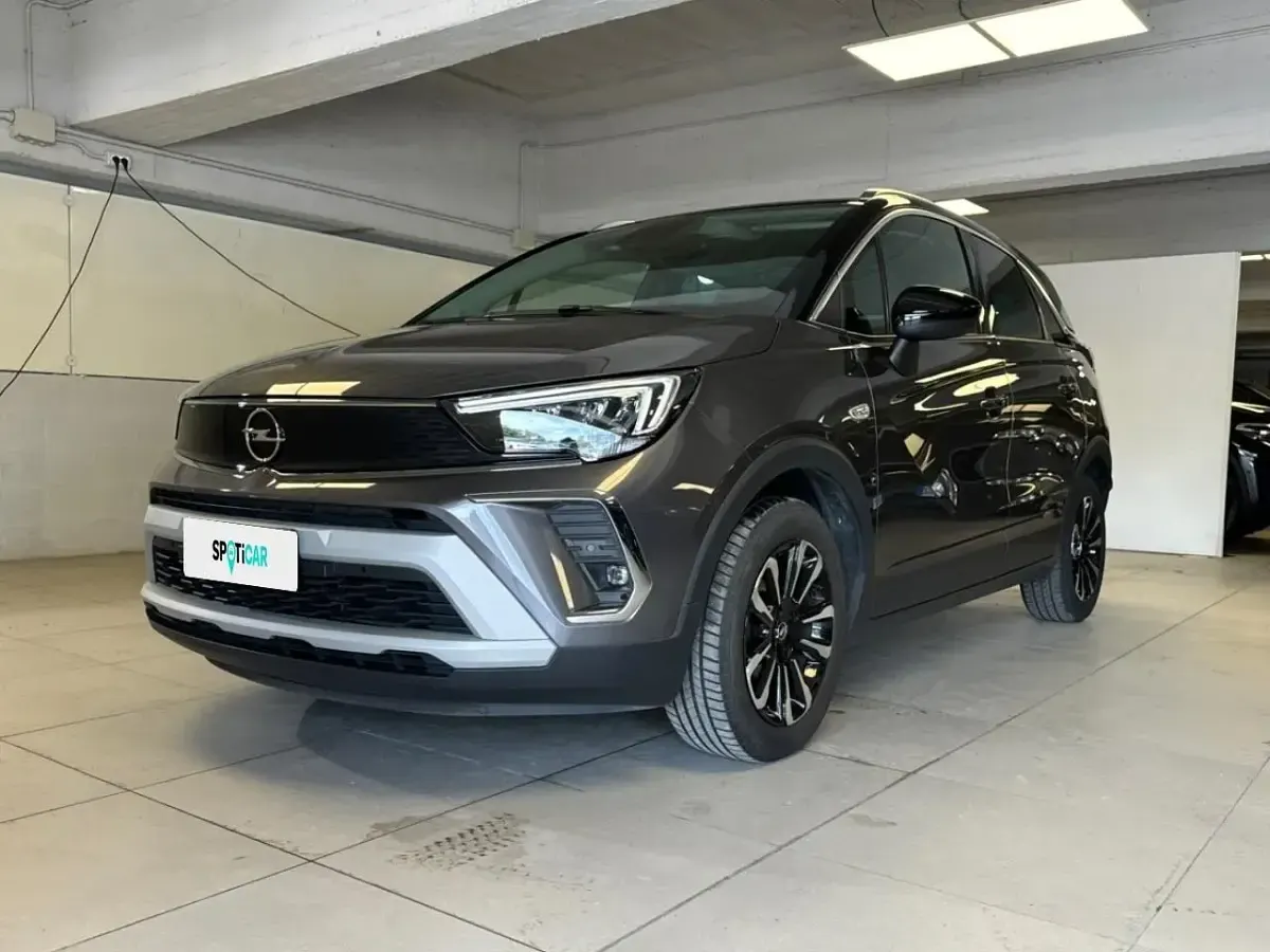 Usata Opel Crossland Elegance 83 CV (61 kW) 2022 SUV