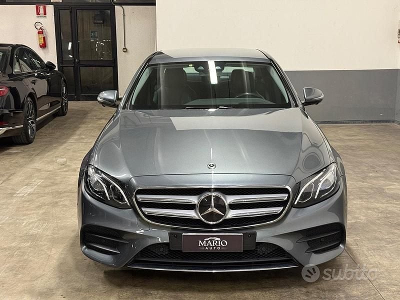 Usata Mercedes E350 Premium Plus 258 CV (189 kW) 2018 Grigio Berlina