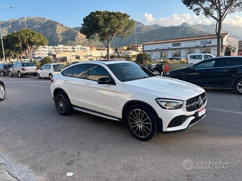 Usata Mercedes GLC220 Premium Plus 194 CV (142 kW) 2020 Bianco Coupé