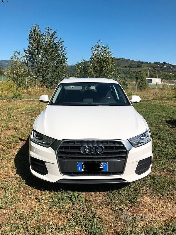 Usata Audi Q3 Business 120 CV (88 kW) 2015 Bianco SUV