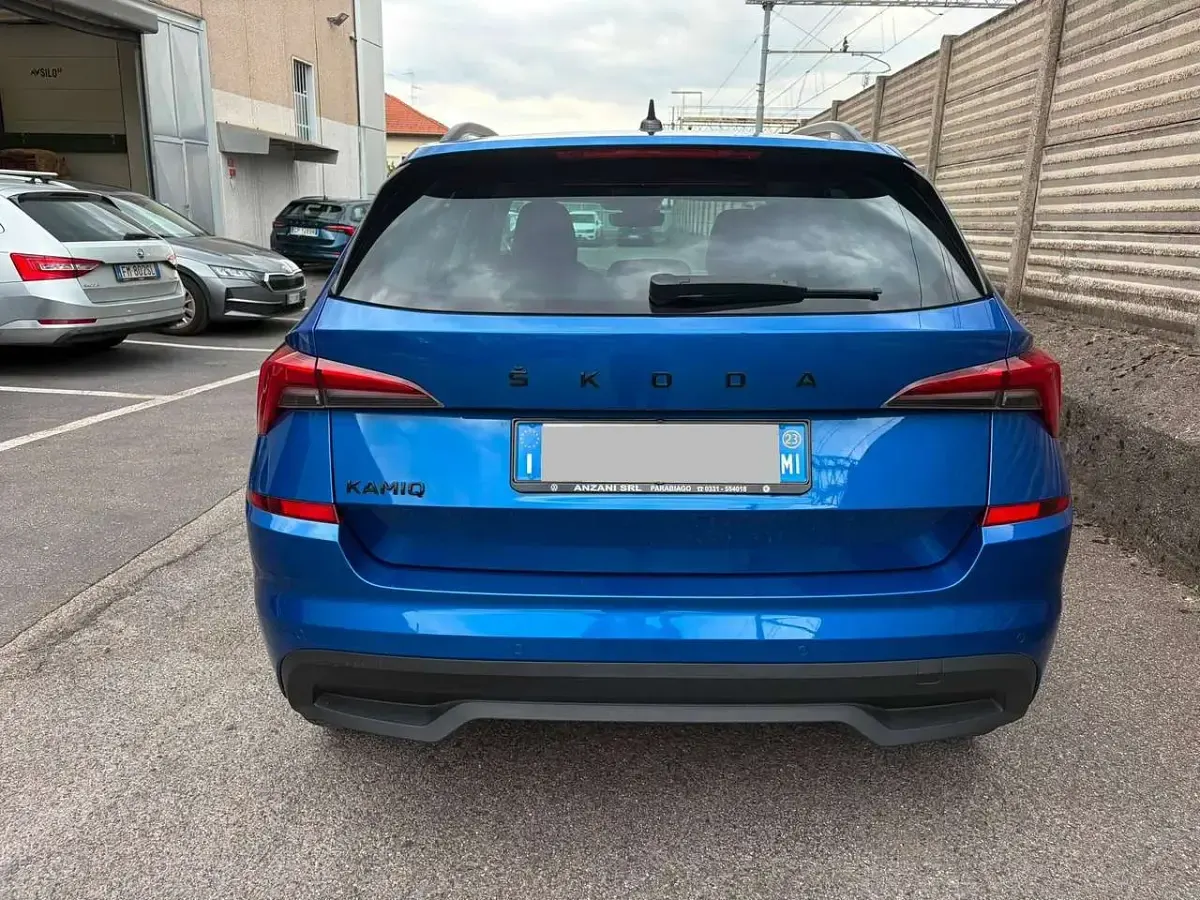 Usata Skoda Kamiq 95 CV (69 kW) 2023 Blu race met. SUV