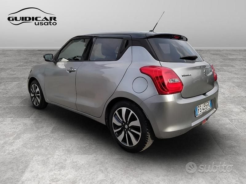 Usata Suzuki Swift 111 CV (81 kW) 2019 Bianco Utilitaria