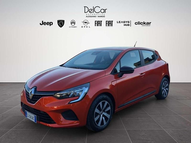 Usata Renault Clio V Equilibre 65 CV (47 kW) 2023 Arancione Berlina