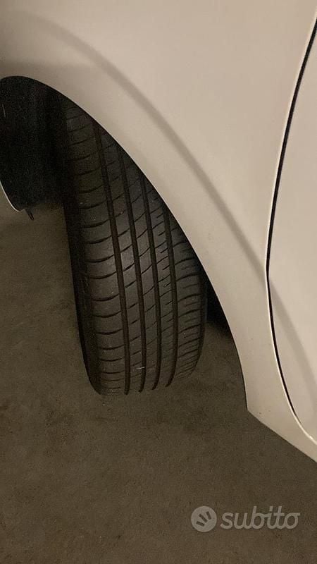 Usata Hyundai i10 67 CV (49 kW) 2021 Bianco Utilitaria