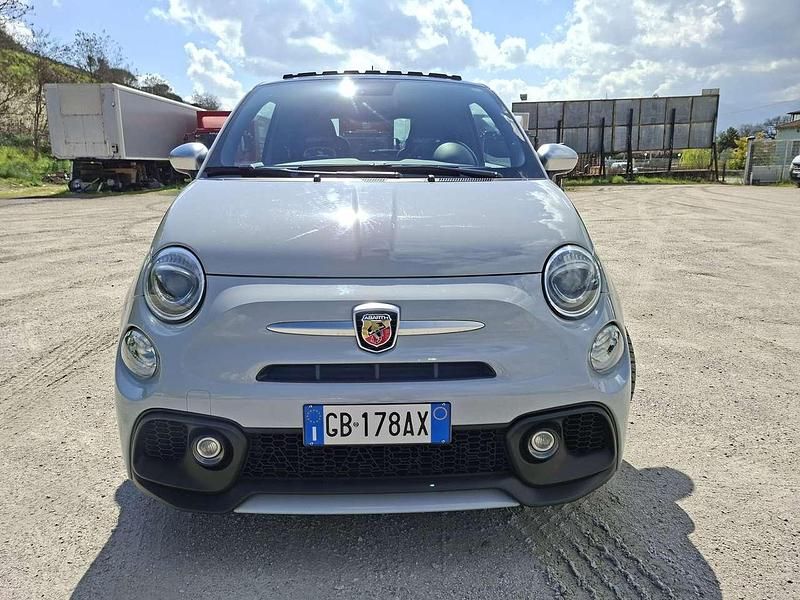 Usata Abarth 595 Turismo 165 CV (121 kW) 2020 Grigio Utilitaria