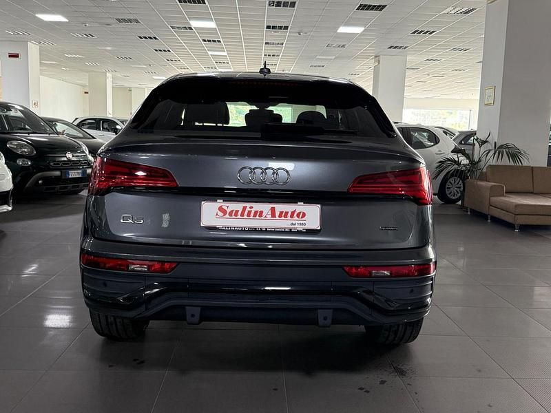 Usata Audi Q5 203 CV (149 kW) 2023 Grigio SUV