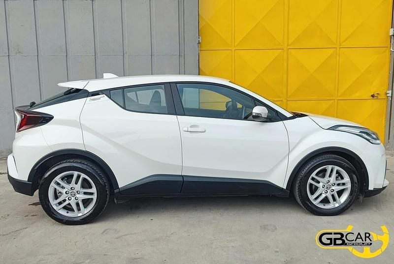 Usata Toyota C-HR Business Edition 98 CV (72 kW) 2023 Bianco SUV