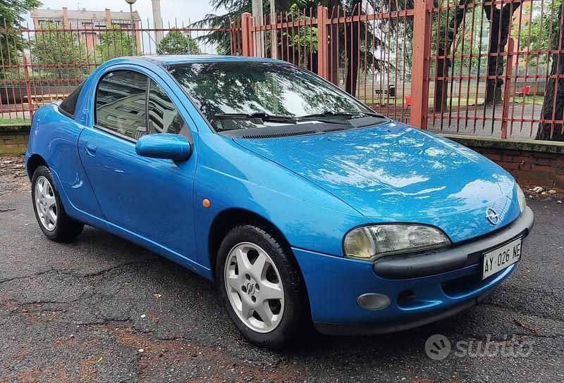 Usata Opel Tigra 106 CV (77 kW) 1998 Blu Coupé