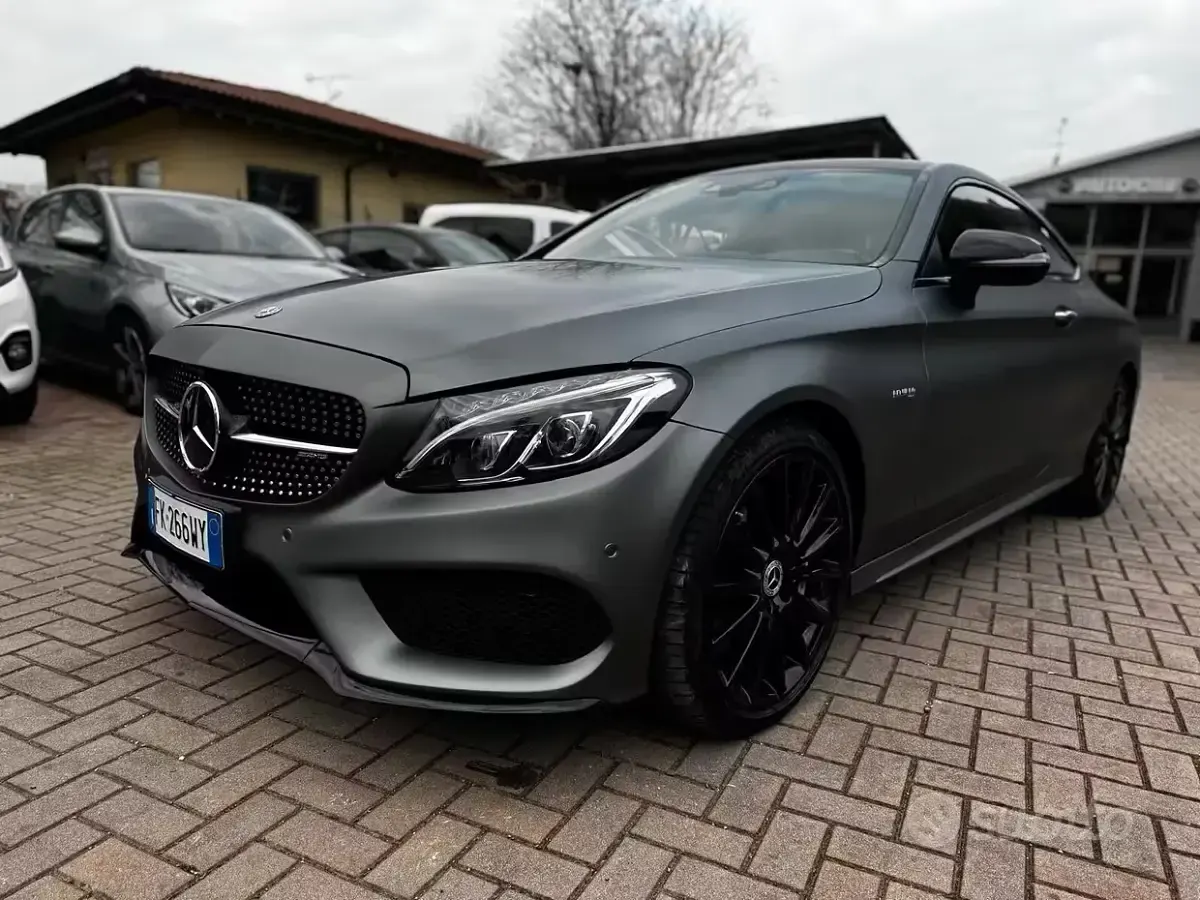 Usata Mercedes C43 AMG AMG 367 CV (269 kW) 2017 Grigio Coupé