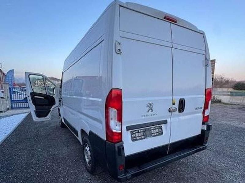 Usata Peugeot Boxer 140 CV (102 kW) 2022 Bianco Furgone