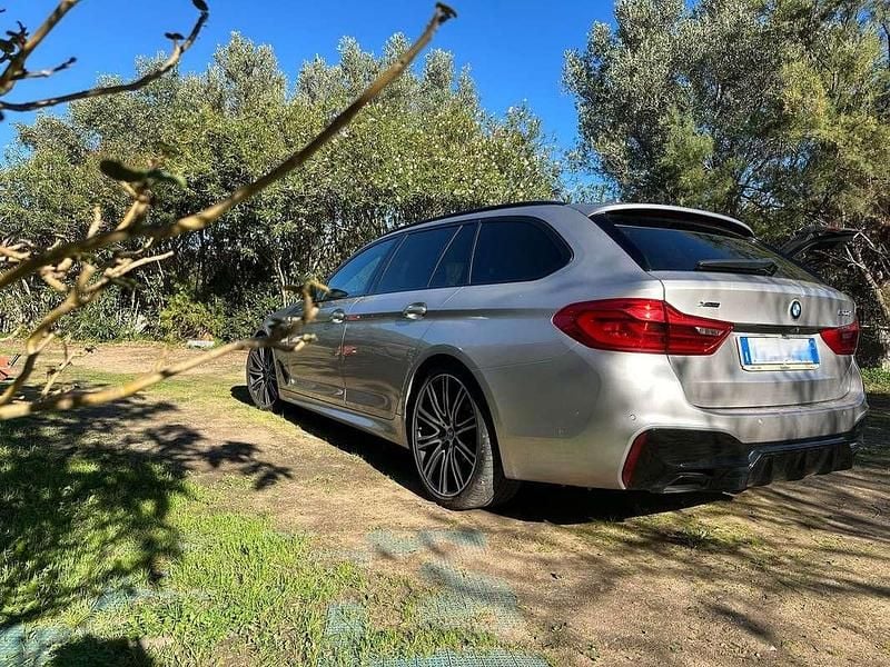 Usata BMW 530 M Sport 249 CV (183 kW) 2020 Argento Station wagon