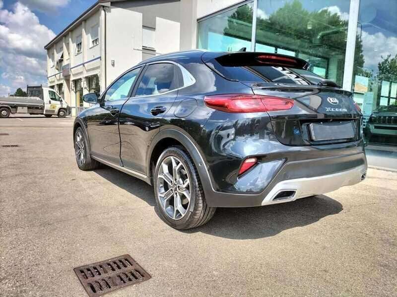 Usata Kia XCeed 141 CV (103 kW) 2022 Nero SUV