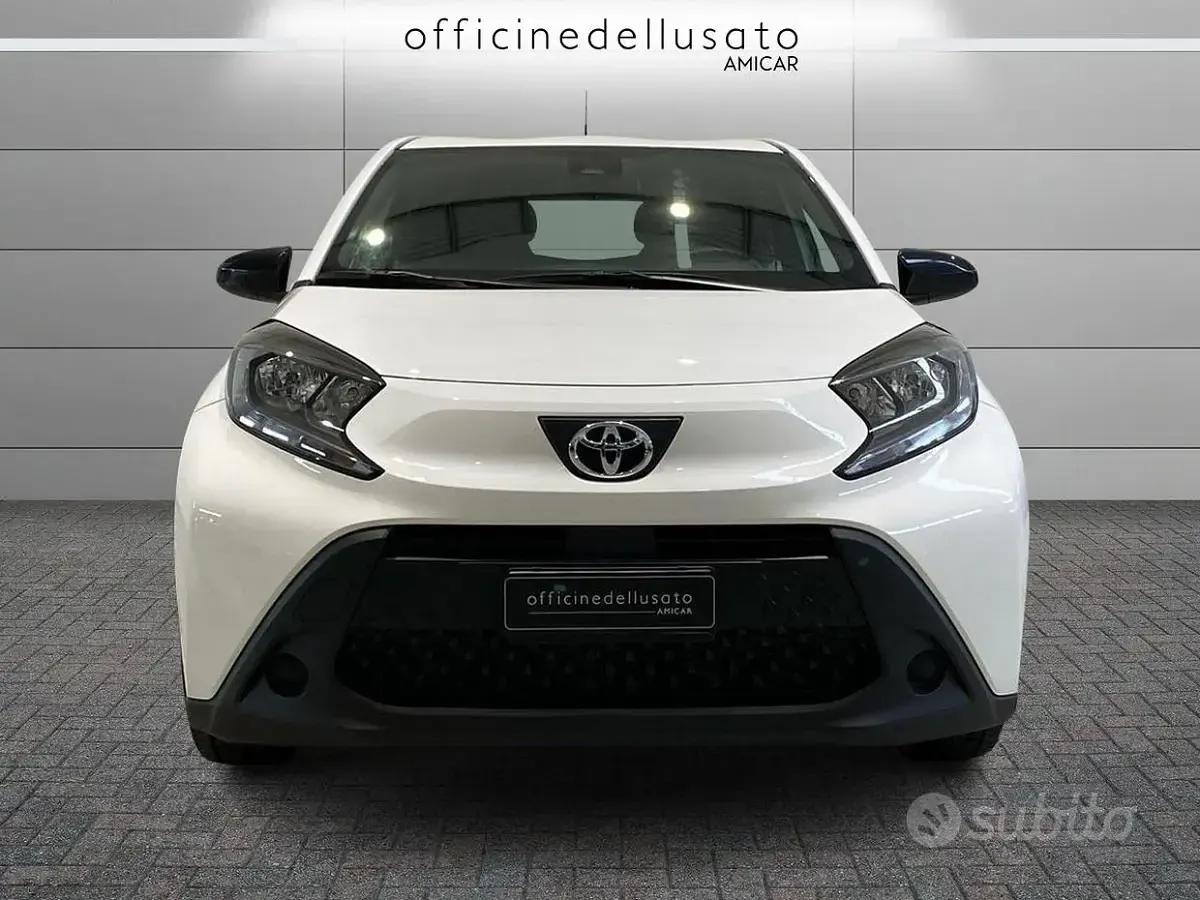 Usata Toyota Aygo X Active 72 CV (52 kW) 2025 Other SUV