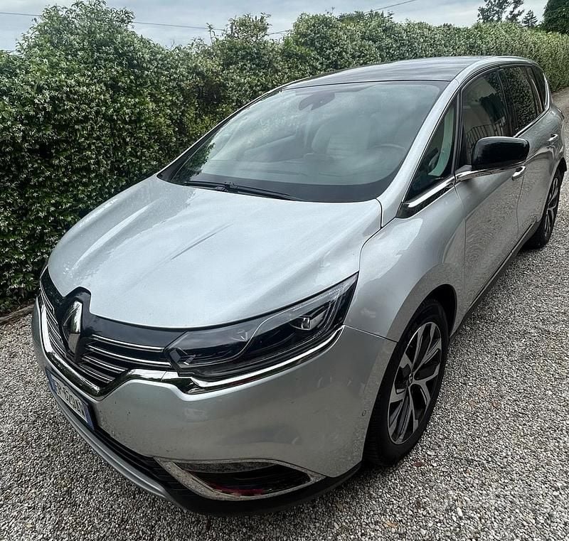 Usata Renault Espace 160 CV (117 kW) 2018 Grigio Monovolume