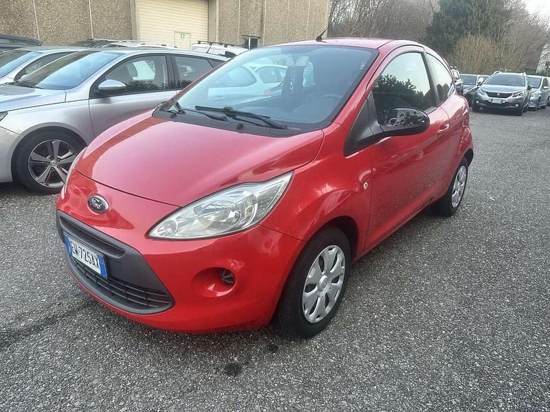 Usata Ford Ka Titanium 69 CV (50 kW) 2013 Rosso Utilitaria