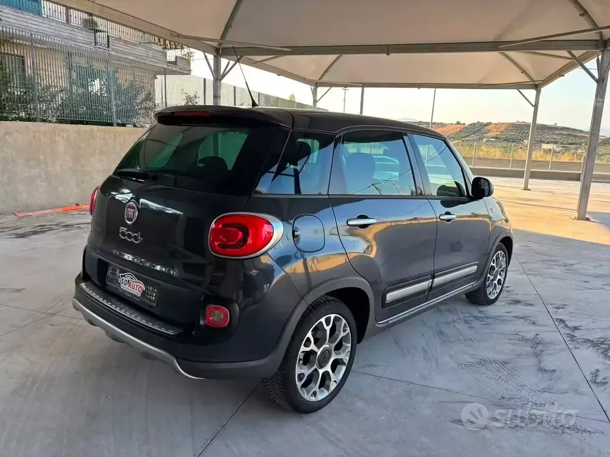 Usata Fiat 500L Trekking 95 CV (69 kW) 2015 Grigio Monovolume
