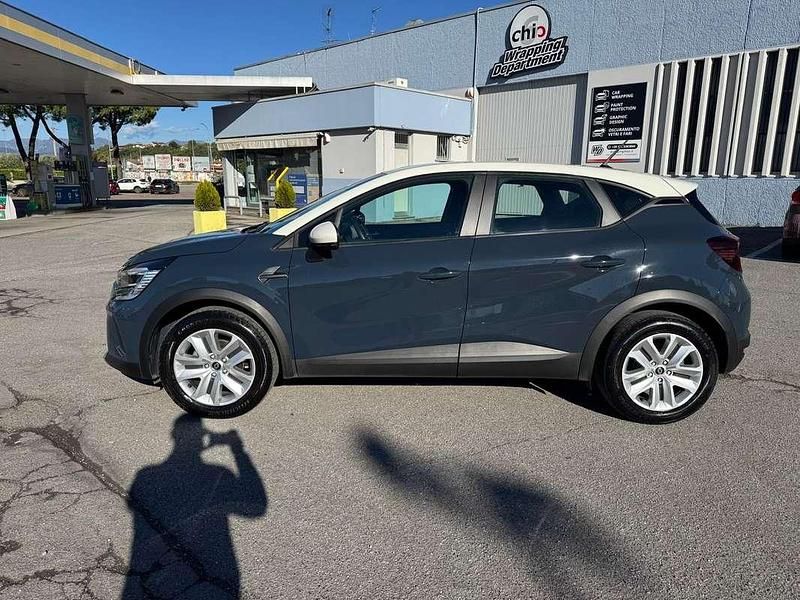 Usata Renault Captur Intens 101 CV (74 kW) 2023 Blu/azzurro SUV