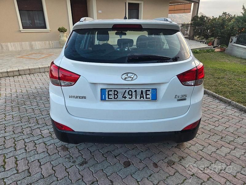 Usata Hyundai ix35 Classic 115 CV (84 kW) 2011 Bianco SUV