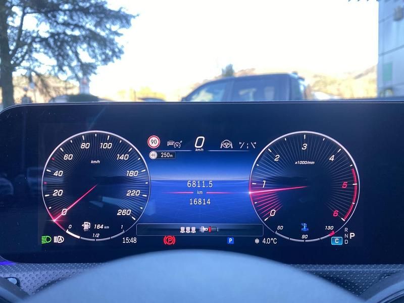 Usata Mercedes A180 AMG line 116 CV (85 kW) 2024 Nero Berlina