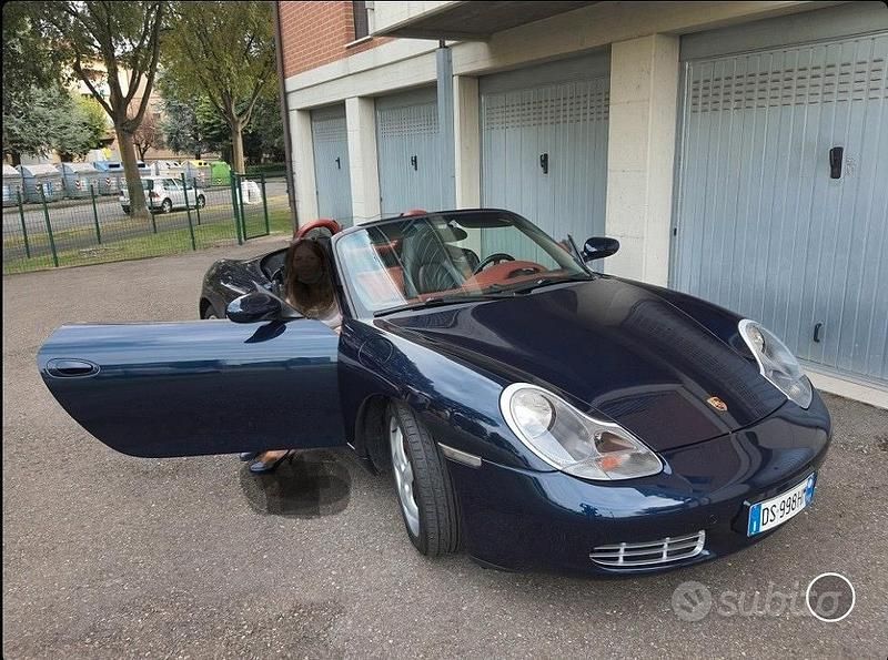 Usata Porsche Boxster 204 CV (150 kW) 1997 Blu Cabrio