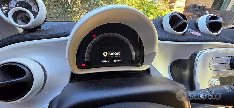 Usata Smart ForTwo Coupé Prime 71 CV (52 kW) 2014 Bianco Coupé
