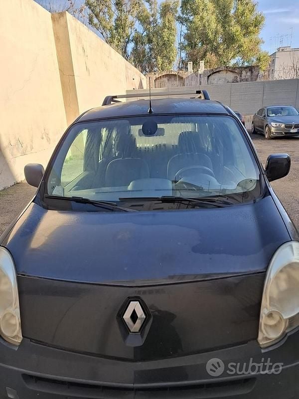 Usata Renault Kangoo 105 CV (77 kW) 2008 Nero Monovolume