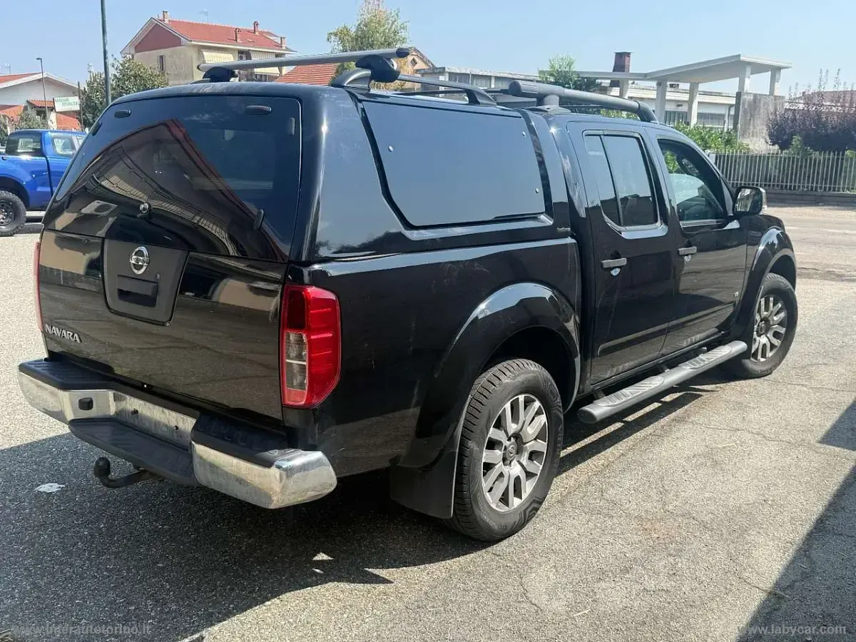 Usata Nissan Navara 231 CV (169 kW) 2011 Argento Pick-up
