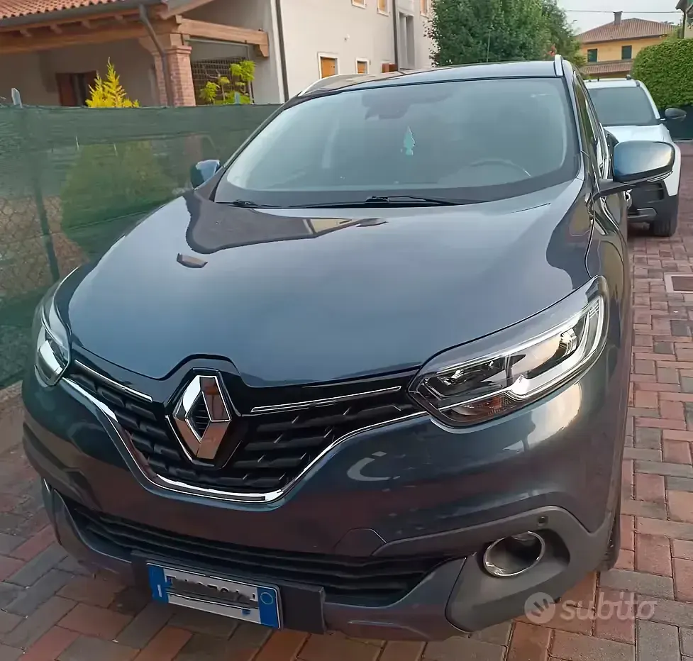 Usata Renault Kadjar 115 CV (84 kW) 2016 Blu SUV