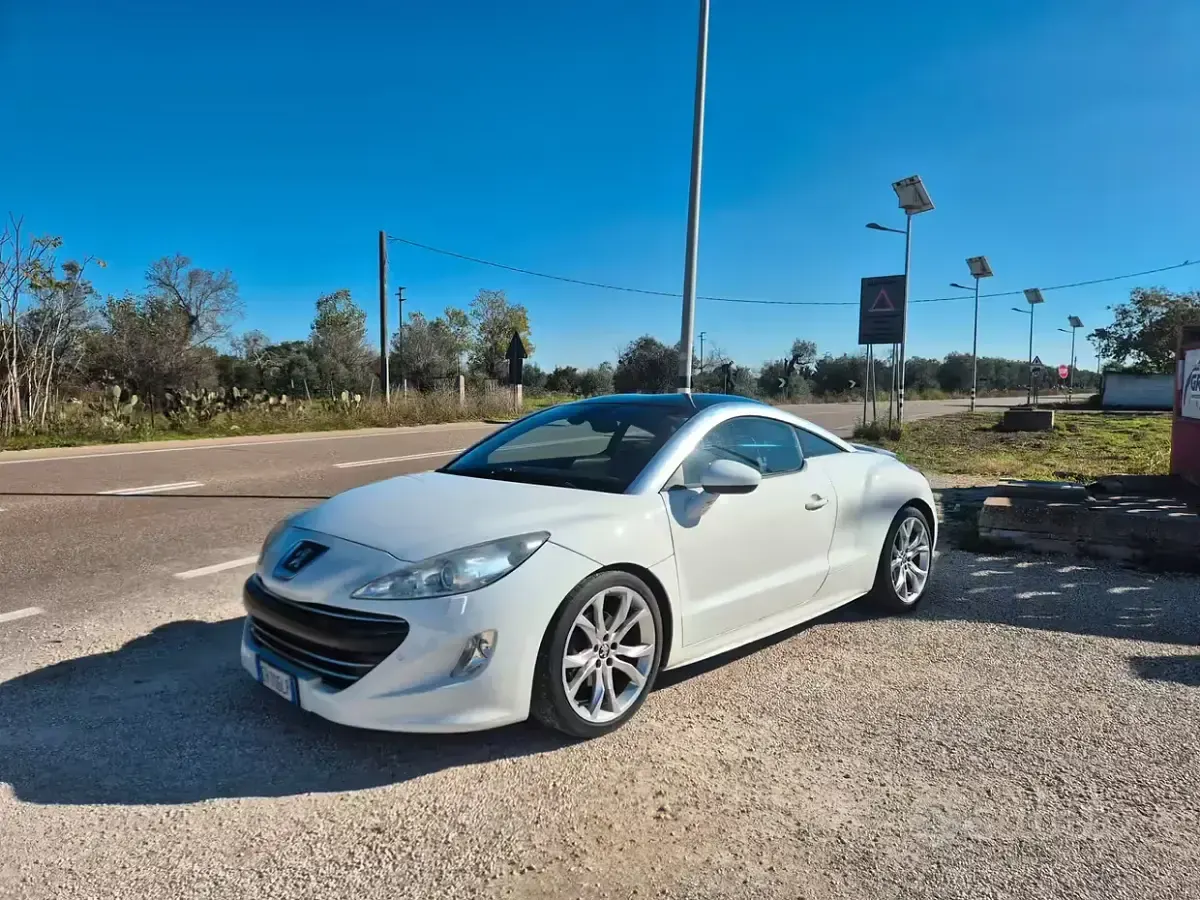 Usata Peugeot RCZ 156 CV (114 kW) 2011 Bianco Coupé