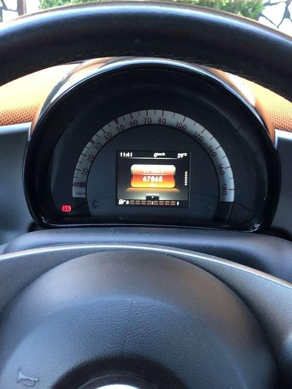 Usata 2015 Smart ForFour Passion Utilitaria | 9000 € (Buon prezzo) - Immagine 1/4