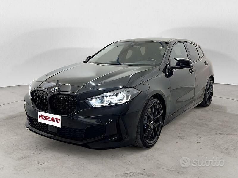 Usata BMW M135 Efficient Dynamics 306 CV (225 kW) 2021 Nero Utilitaria