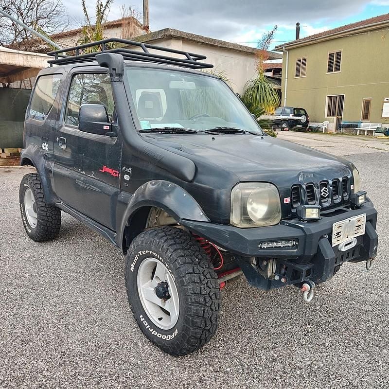 Usata Suzuki Jimny 2004 Nero SUV